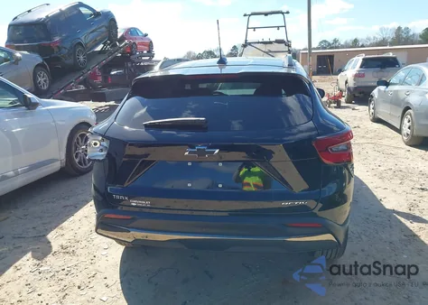 2025 Chevrolet Trax Fwd Activ z USA, uszkodzony, nr VIN KL77LKEPXSC285893